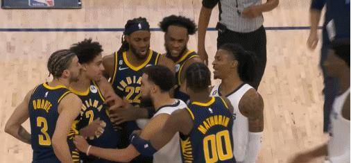 湖人灰熊爆发冲突_湖人爆发冲突灰熊怎么打_2021湖人灰熊