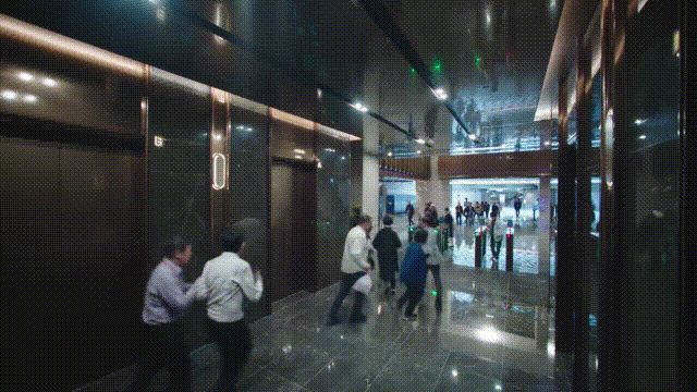 这剧成今年港剧最大的一匹黑马!大女主帅到无敌