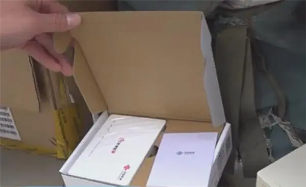 河南联通被曝强迫用户更换光猫_中国联通换猫要钱吗_联通换猫