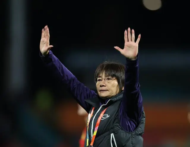 习近平同法国总统马克龙通电话_习近平同法国总统马克龙通电话_习近平同法国总统马克龙通电话