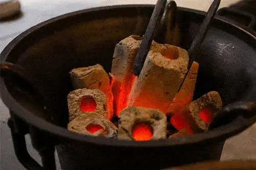 围炉烤橘放倒母子3人_围炉烤橘放倒母子3人_围炉烤橘放倒母子3人