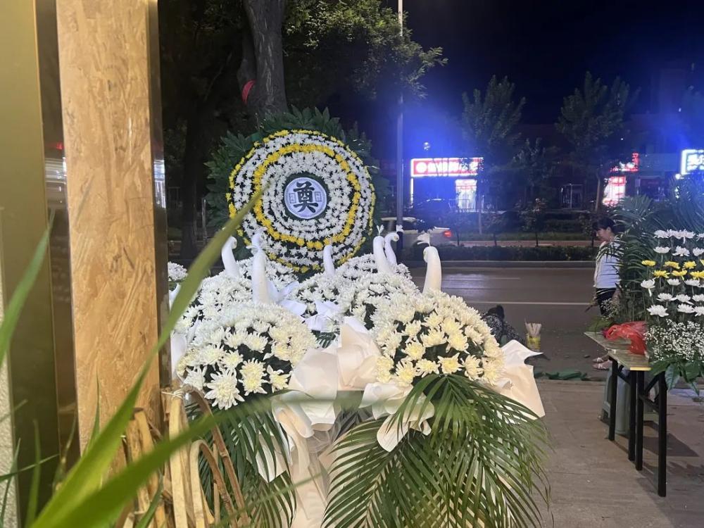 英雄回家_山川同念英雄回家_英雄回家歌曲