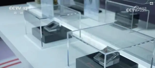 数据折射经济“热度”_热度折射经济数据分析_热折射效应