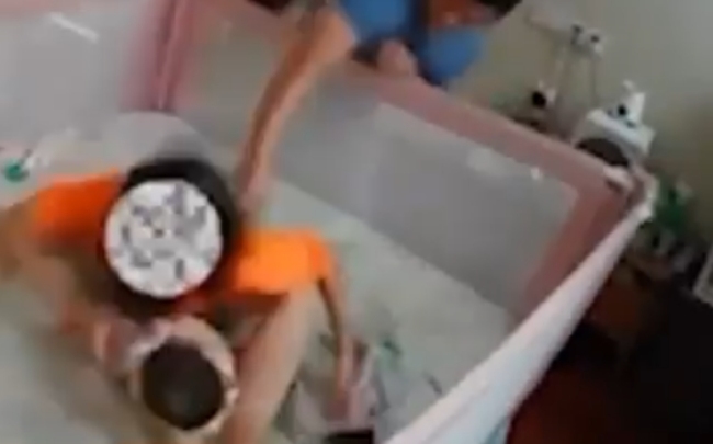 男子多次当着孩子面重拳殴打妻子画面曝光