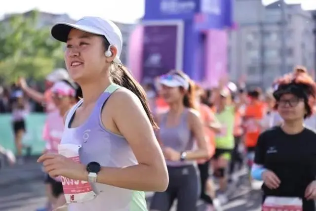 上海马拉松分枪起跑_上海马拉松开跑_上海马拉松鸣枪起跑