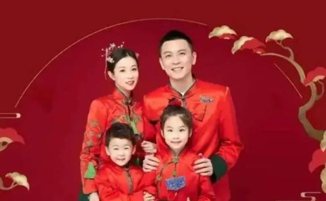 杨鸣妻子疑发长文曝男方出轨细节:罪恶中游泳的人