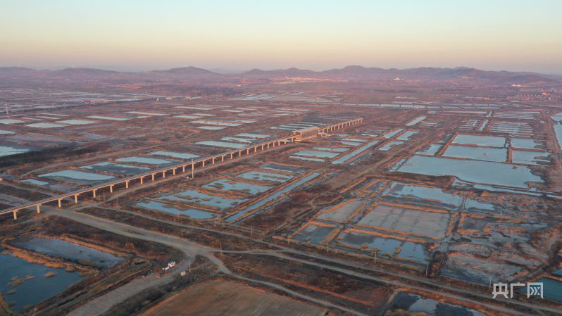 青岛一地铁站建成近六年未启用_青岛地铁站规划_青岛地铁开始建设