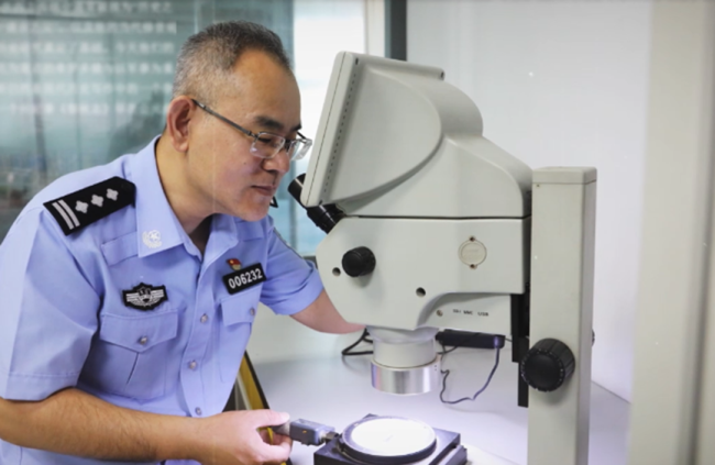 博士后当交警15年后突然火了 负责事故鉴定曾惹非议