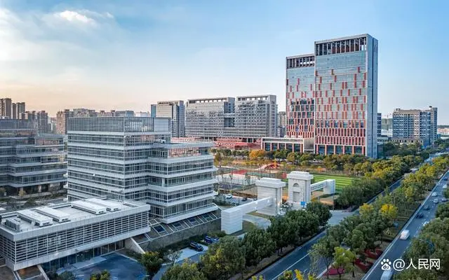 勇当科技和产业创新先锋_科技先锋意思_科技先锋简介