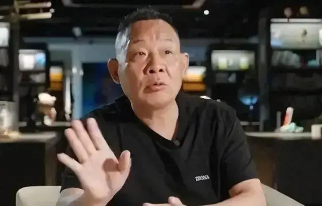 工资比平均工资低_平均工资低的原因_胖东来员工平均工资最低到手7000元