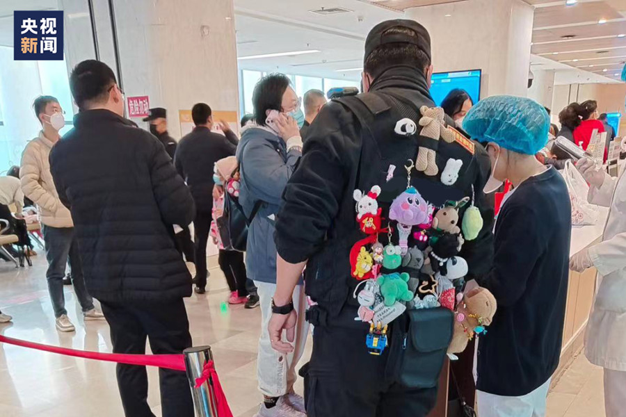 辞退员工提前通知没有赔偿金_员工提前吃饭被辞退_公司辞退提前吃午饭员工被判赔2万