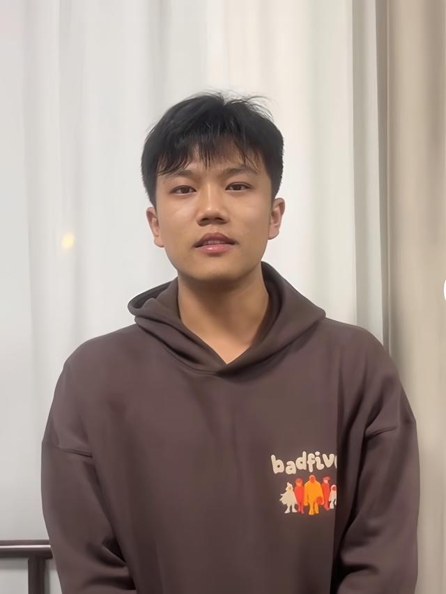 解清帅父亲：对大儿子也有愧疚 他很懂事帮妈妈做饭