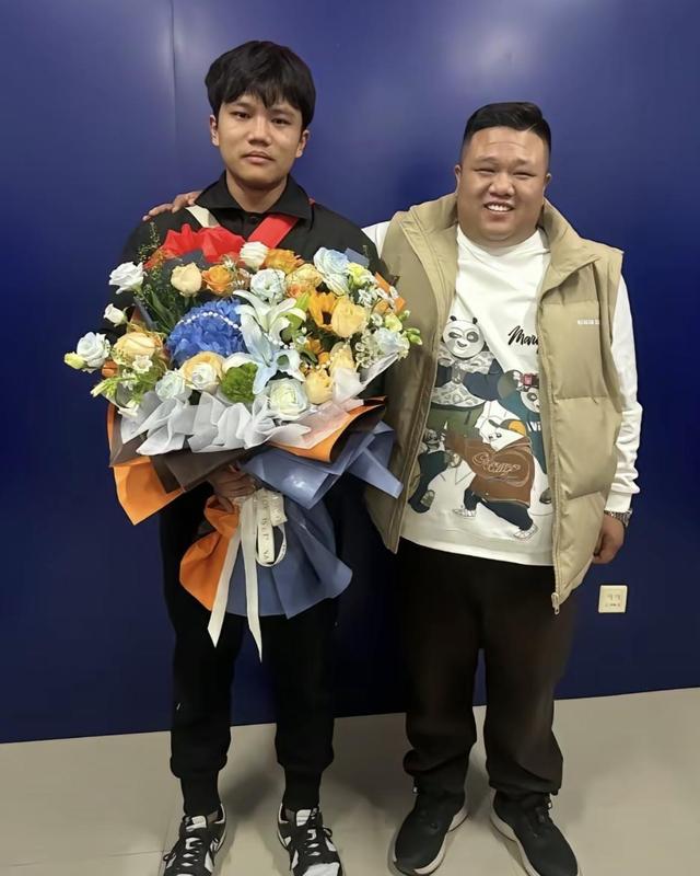 解清帅父亲：对大儿子也有愧疚 他很懂事帮妈妈做饭