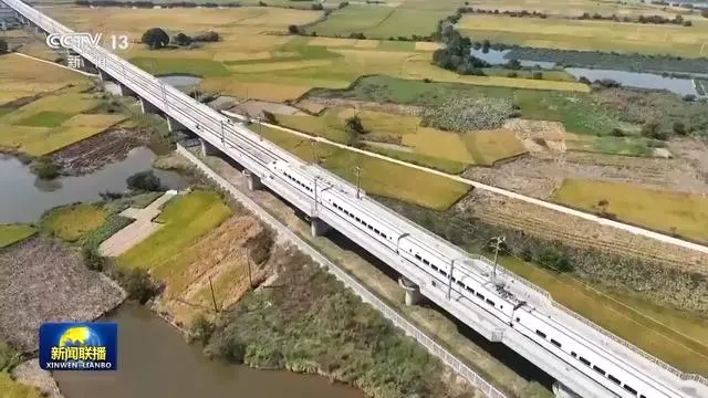 步伐迈进_城镇化发展质量_破浪前行 高质量发展迈出坚实步伐