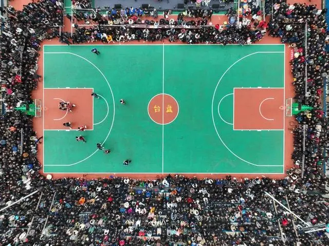 中国经济何以乘风破浪加速复苏_经济发展乘风破浪_中国经济大船将乘风破浪持续前行