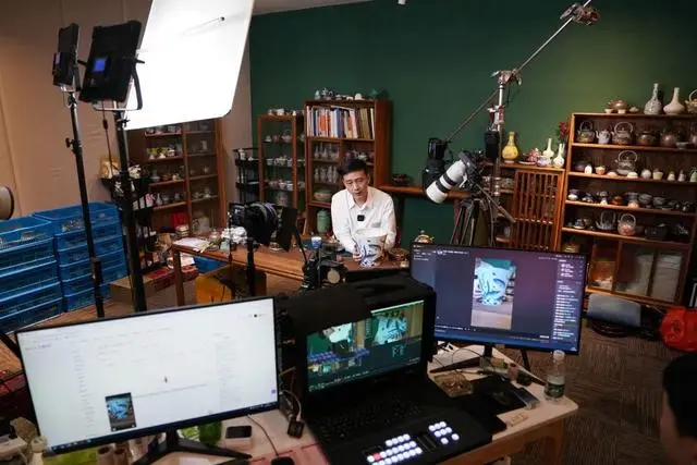 中国经济何以乘风破浪加速复苏_中国经济大船将乘风破浪持续前行_经济发展乘风破浪