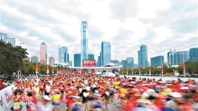 2023广州马拉松赛：久违的奔跑 一江两岸我来啦