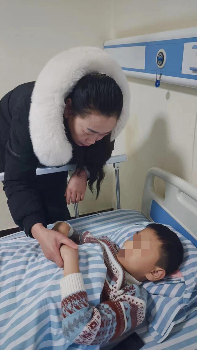 一个残疾男孩的真实人生_残疾的男孩_残疾男孩真实人生小说