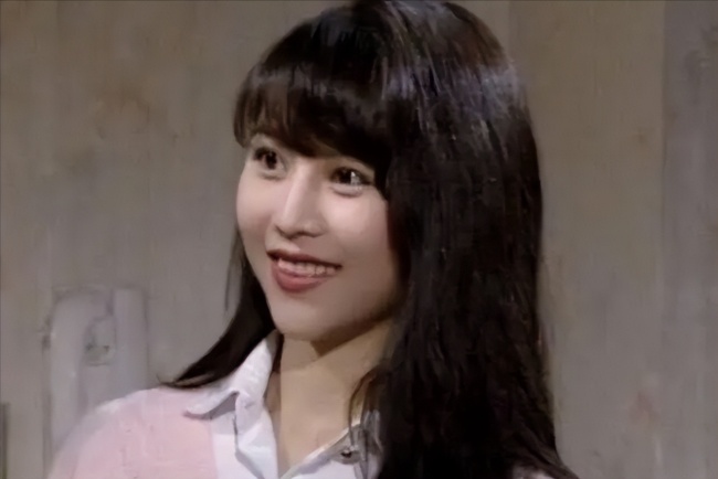 周海媚北京别墅被曝不值钱,在郊区属于六环,和机场距离比较接近