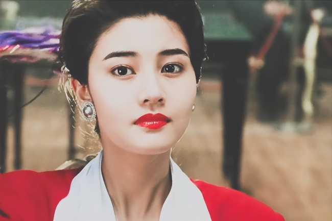 周海媚北京别墅被曝不值钱,在郊区属于六环,和机场距离比较接近