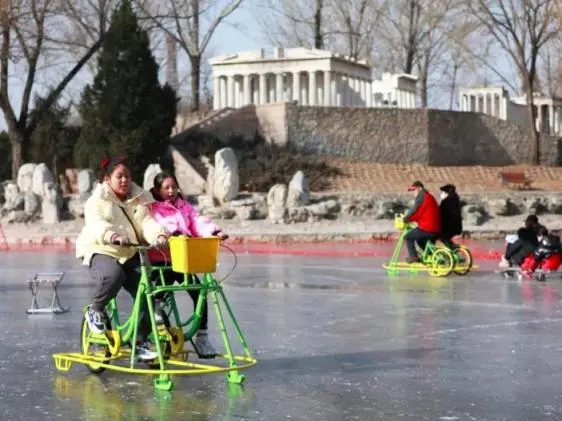 北京常住人口减少_北京常住人口规模“六连降”_北京人口降低