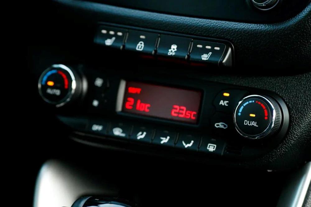 臭臭车是什么_网约车为什么总是臭臭的_车上臭虫怎么去除