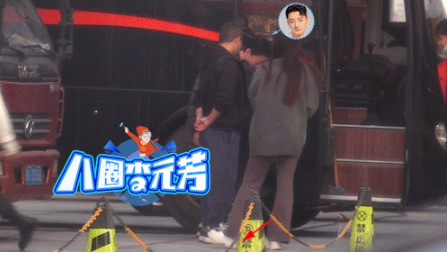 高启盛扮演者乱扔烟头被拍