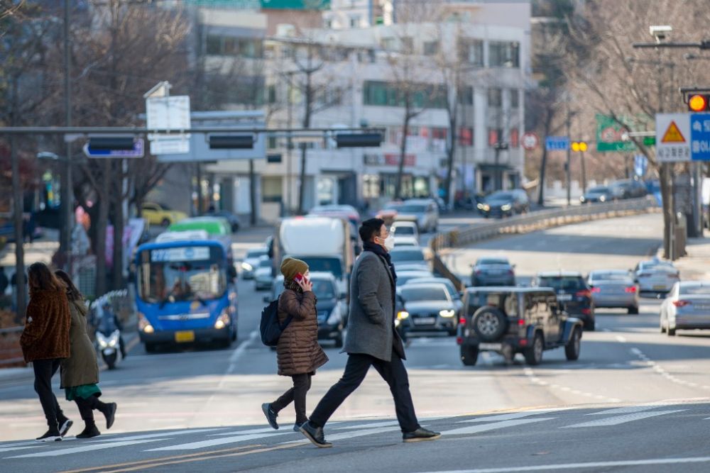 韩国人在首尔买房须不吃不喝15.2年_在韩国首尔买套房要多少钱_在首尔买房中国人多吗