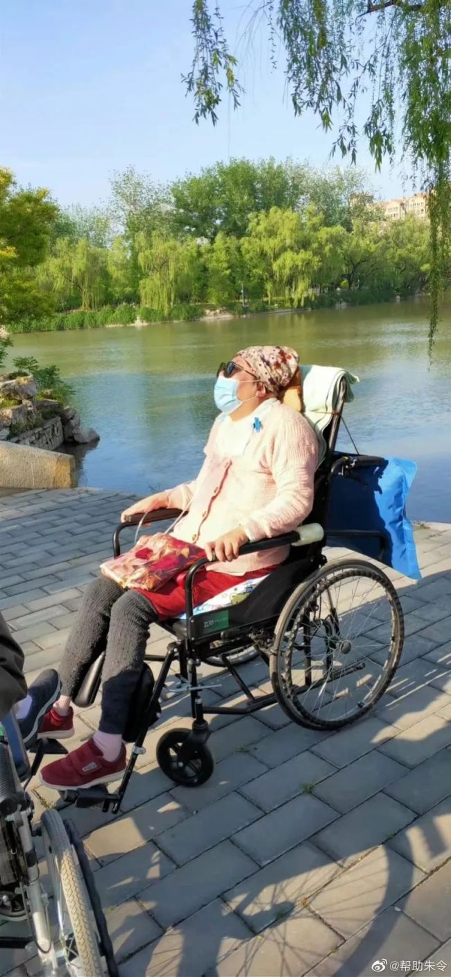 朱令94年最后一次演出画面曝光 警方回应“朱令案”:已尽力