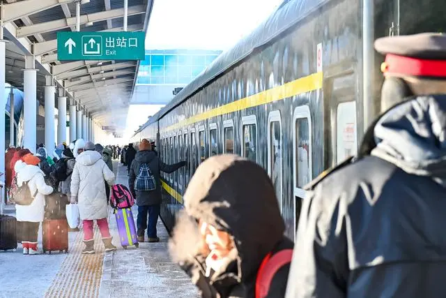 丁一宇微博粉丝突破1000万_冰雪季哈铁客发量突破1000万_倍量突破平台