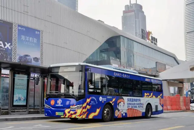 易建联宣布退役nba_易建联退役规划_易建联球衣退役仪式