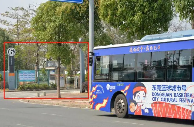 易建联球衣退役仪式_易建联宣布退役nba_易建联退役规划