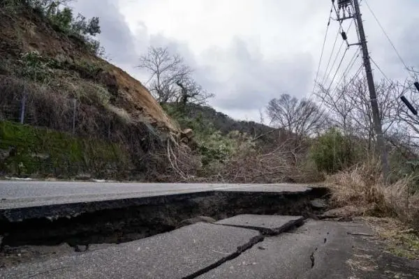 日本地震能传到中国吗_日本地震还能去旅行吗_日本能登地区4天半地震超千次