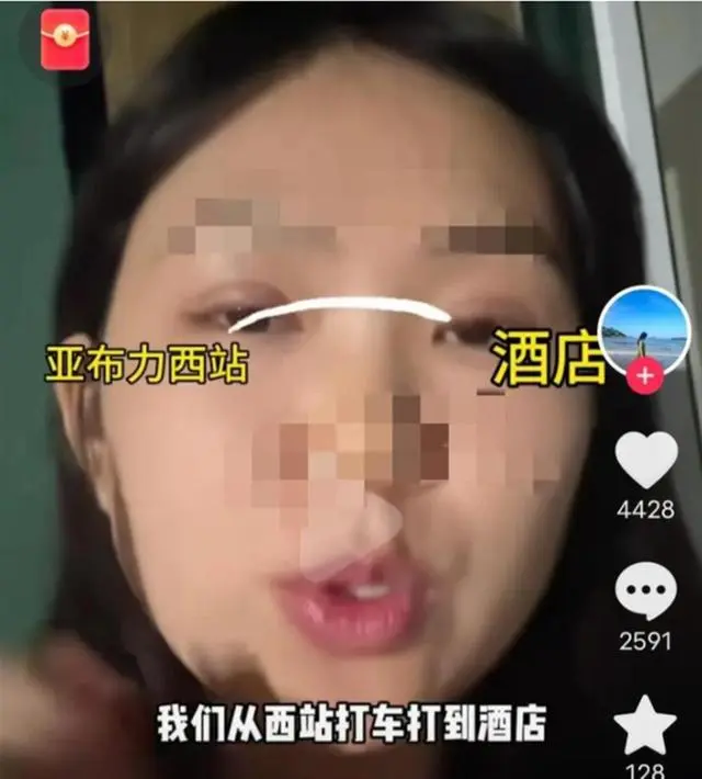 哈尔滨女乘客打死司机_哈尔滨出租车打人视频_女子在哈尔滨打车要求打表被赶下车