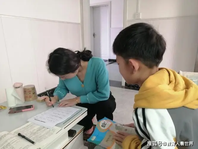 中学办晚会抽20人免寒假作业_寒假家庭消防安全作业_寒假美术作业