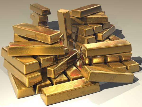 近3万元金手镯仅含足金十克：掺“铼”黄金外观与足金极其相似