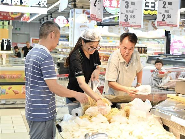 永辉超市将招超3000名大学生，旨在推动公司治理“年轻化”
