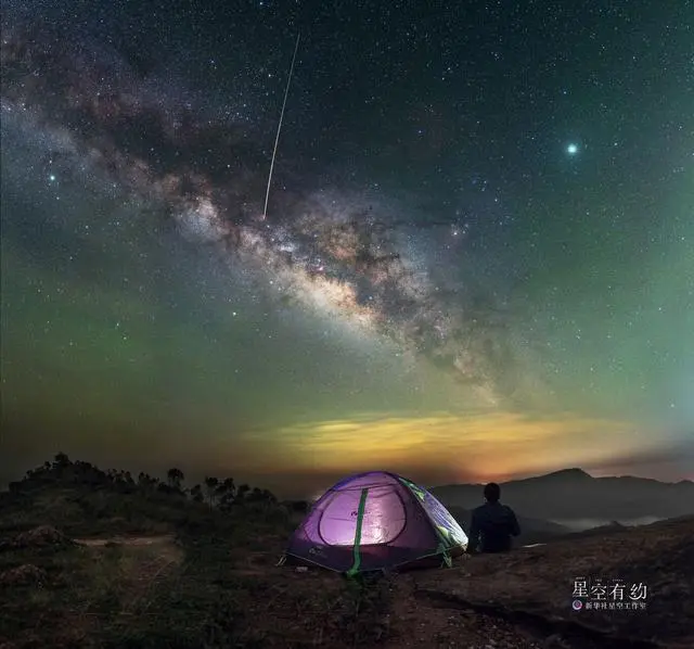 就在这两夜！一起看天琴座流星雨_天琴座流星雨视频_天琴座流星雨观看方向