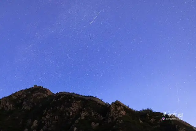 就在这两夜！一起看天琴座流星雨_天琴座流星雨视频_天琴座流星雨观看方向