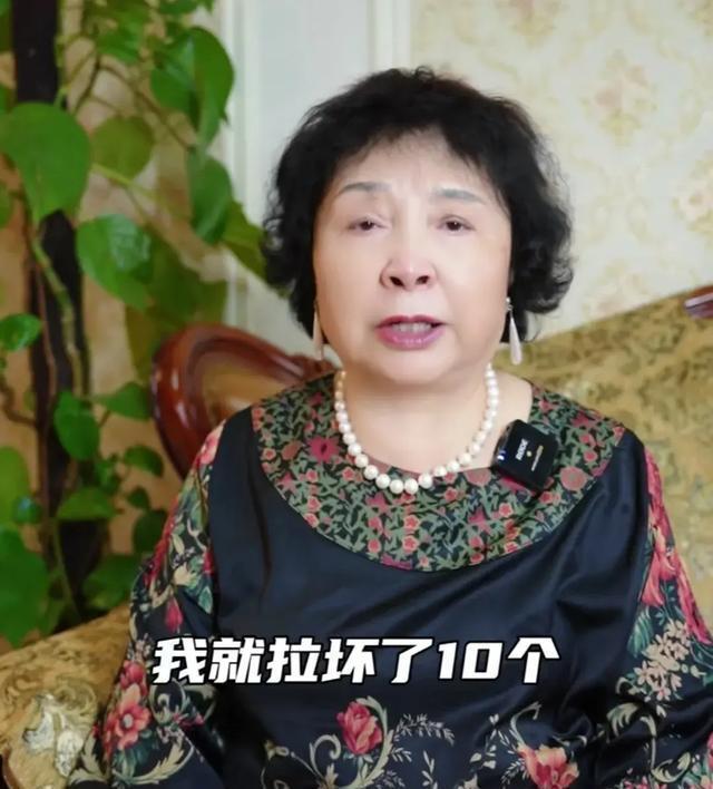 子女凑钱替67岁父亲交私生子抚养费 亲情背后的牺牲与坚持