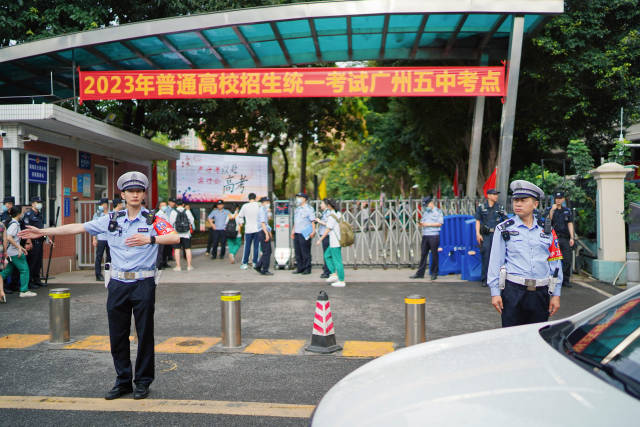 高考数学难不难_高考数学很难_很难的高考数学题