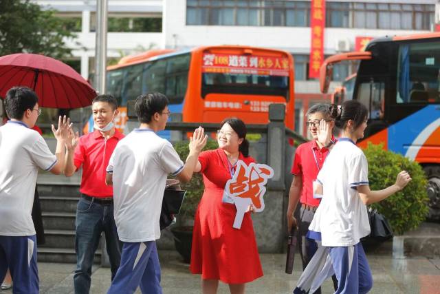 高考数学很难_高考数学难不难_很难的高考数学题