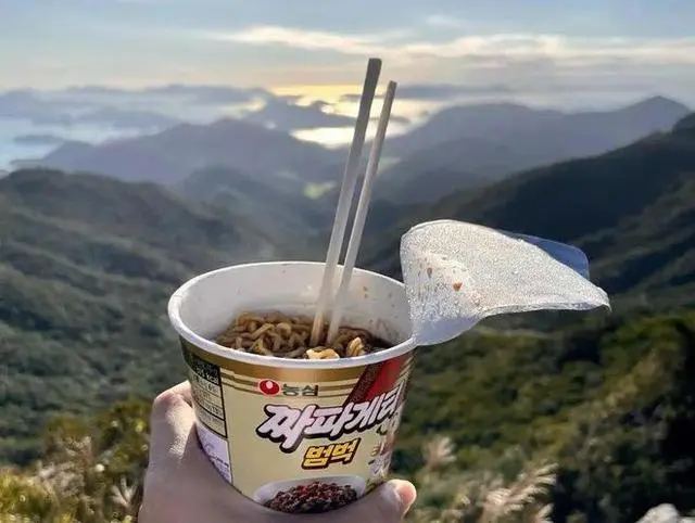 韩国济州岛旅游遭到拉面汤威胁_韩国济州岛旅游遭到拉面汤威胁_韩国济州岛旅游遭到拉面汤威胁