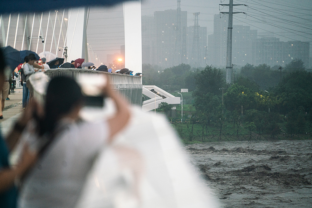 北京特大暴雨直播_直击北京暴雨_北京暴雨遇难