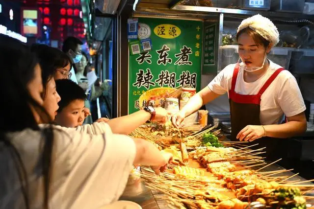 花都活力城大厅消费_尽享夏日好“食”光 餐饮消费活力足_活力无限ktv北京路消费