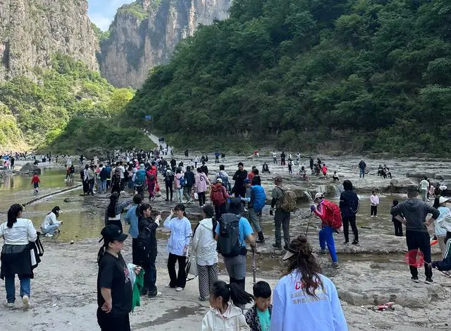 体育消费概念股_“燃”起来的体育消费_体育消费季启动仪式新闻