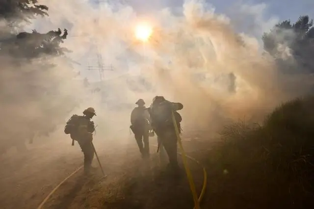 极端天气预警机制_极端天气警示录_极端天气警告