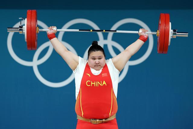 李雯雯走上举重舞台的原因竟是赌气