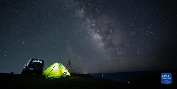 英仙座流星雨“光临”地球_英仙座流星雨离地球多远_英仙座流星雨12日光临地球