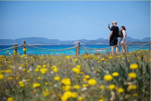 西班牙旅行限制_西班牙旅游知乎_西班牙多地遭遇“过度旅游”困扰